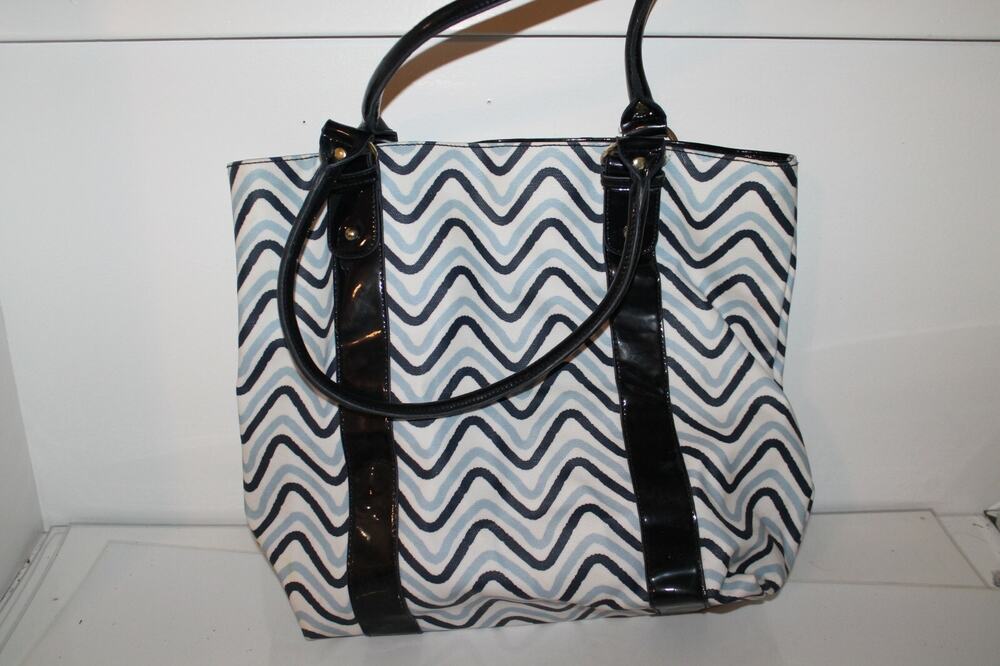 Merona Tote Bag 16x18, Navy Blue Patent, White, Synthetic, Coastal, Preppy